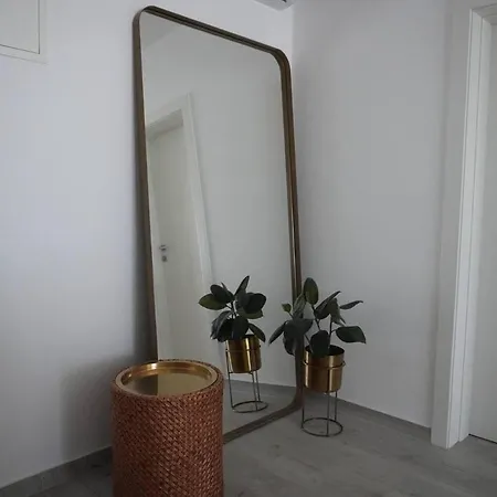 Apartmán Cozy Loft With Rooftop Seaview & Pool *