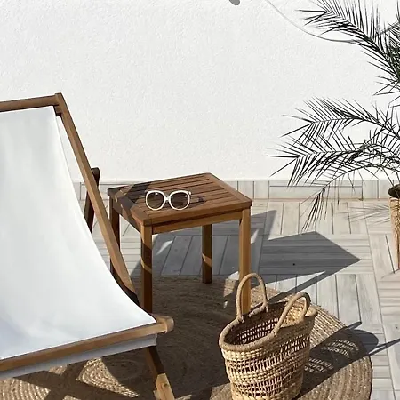 Cozy Loft With Rooftop Seaview & Pool Apartment Okrug Gornji